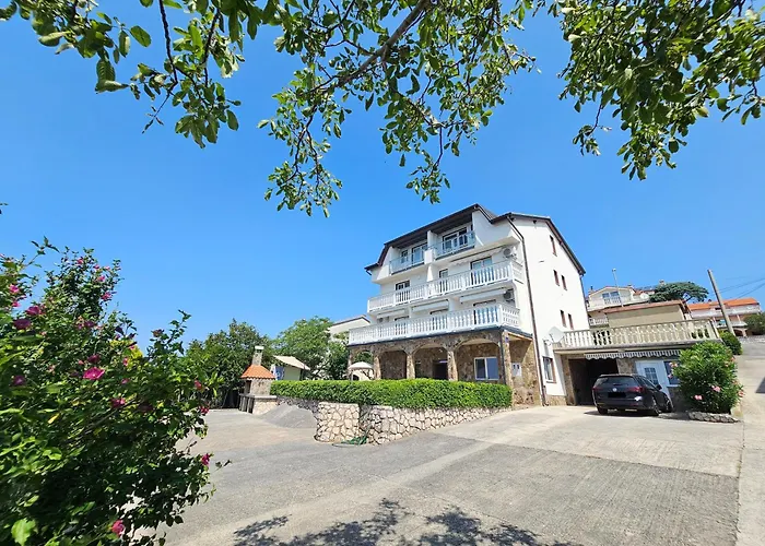 Апартаменты Anita 2 150m From The *
