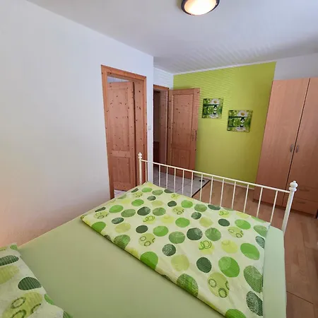 Anita 2 150m From The Novi Vinodolski